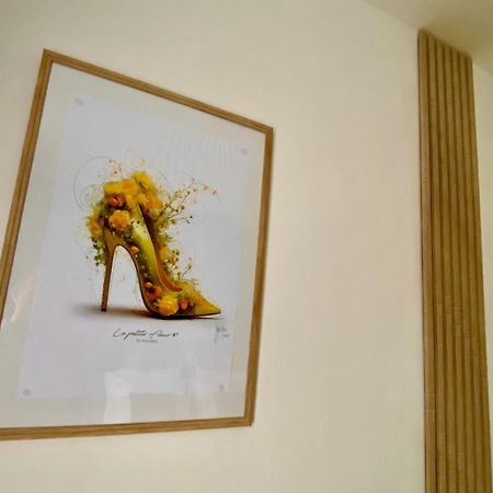 Le Cocon De La Tour -Vip-Compiegne-Hyper Centre Apartman Kültér fotó